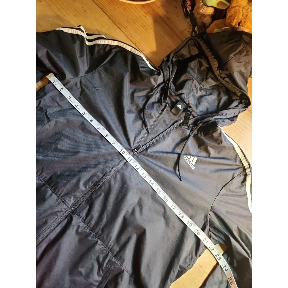 Men's Adidas Essential Black Windbreaker With Mesh Lining, Sz M.